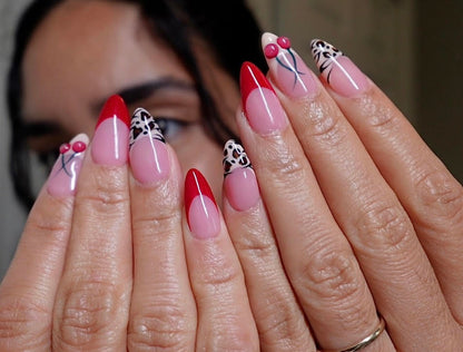 Custom Designs -Level 2 Minimal Nail Art